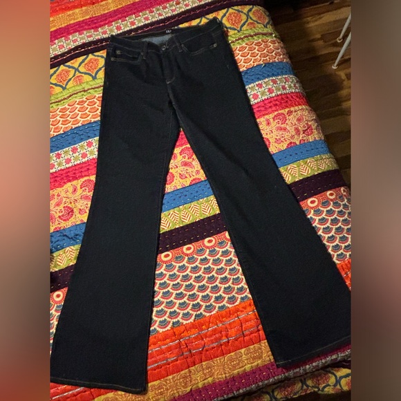 Perfect Boot Gap Jeans - Picture 3 of 5